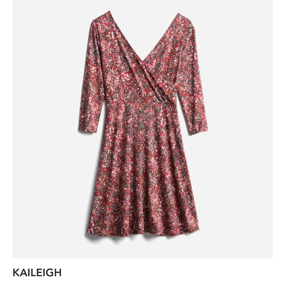 Kaileigh long sleeve wrap knit dress size Large